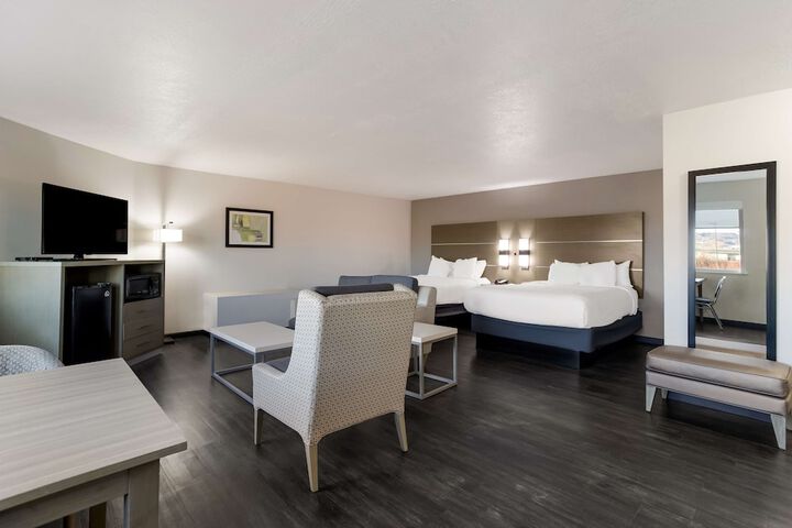 Best Western Grants Inn