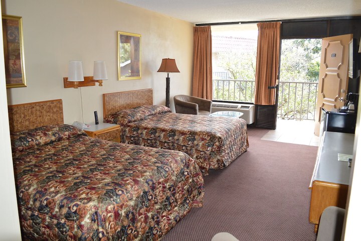 Room 19 of 59