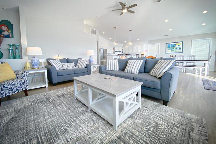 Sparrows Beach Nest by Sea Scape Properties