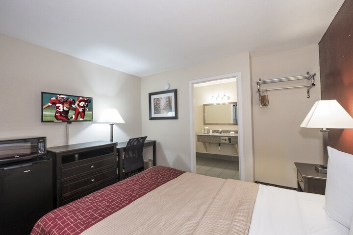 Room 12 of 31