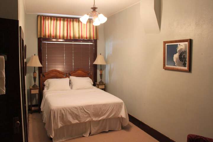 The Hotel Limpia