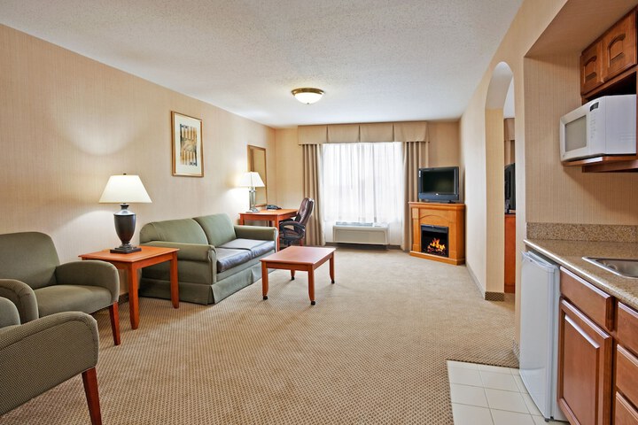 Room 9 of 47