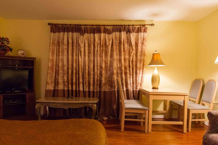 Room 35 of 80