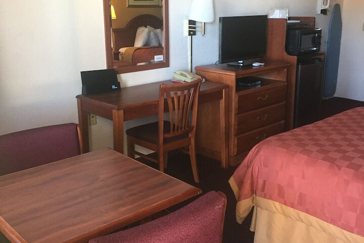 Room 24 of 45