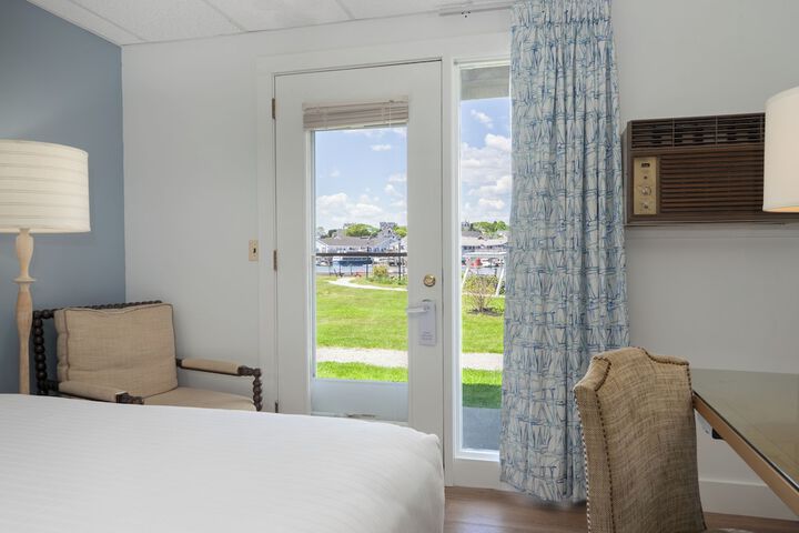 Boothbay Harbor Inn
