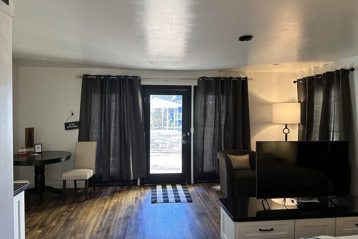 Bespoke Inn Flagstaff