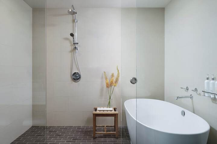 Kimpton Hotel Palomar Phoenix Cityscape by IHG