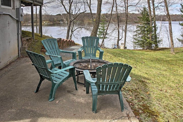 Cozy Balsam Lake Home: Deck Private Dock + Kayaks