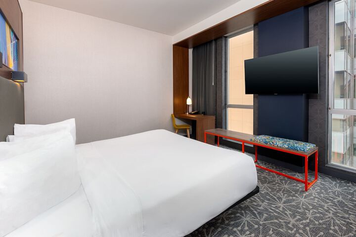Room 21 of 72