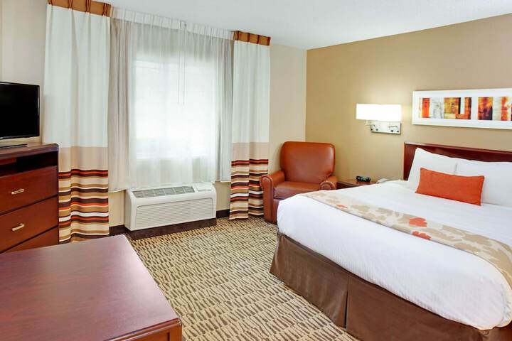 Room 20 of 38