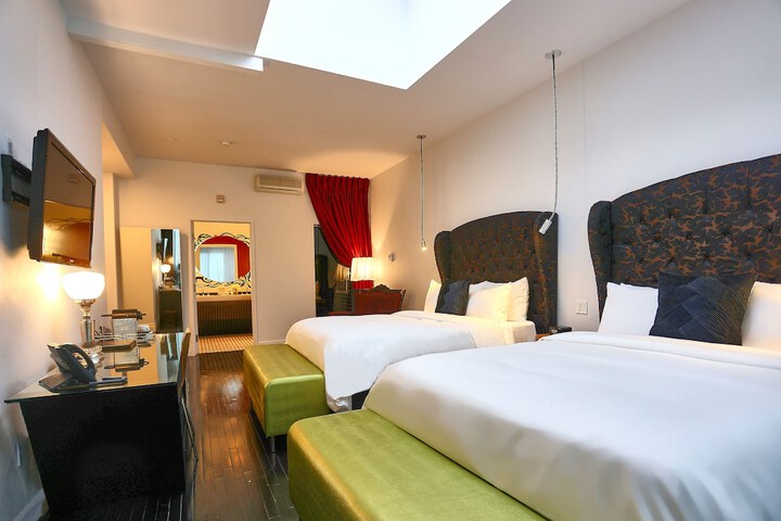 Room 47 of 78