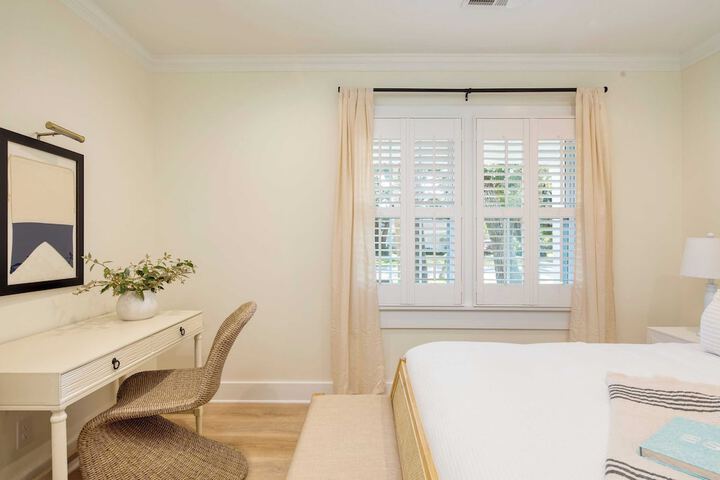 Sawyer by Avantstay Stunning Isle of Palms Home w / Pool!