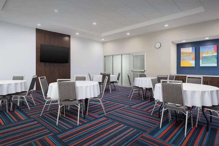 Hampton Inn & Suites Naples South