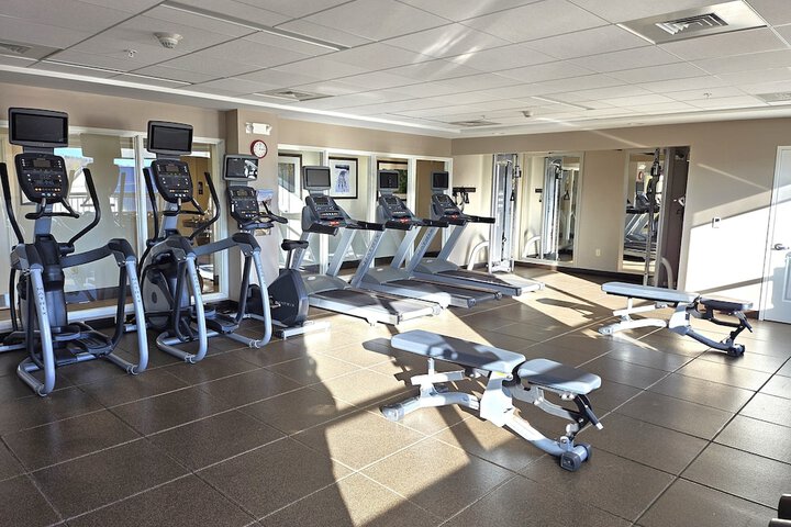 Staybridge Suites Marquette by IHG