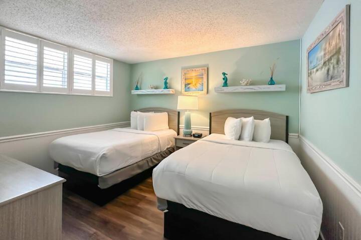 Thunderbird Beach Resort