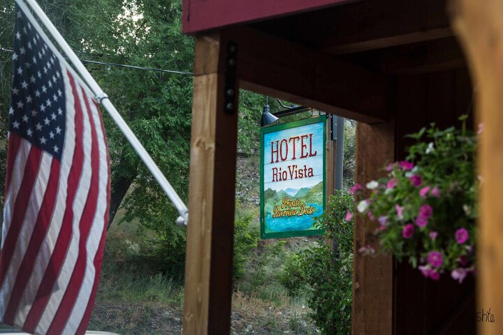 Hotel Rio Vista