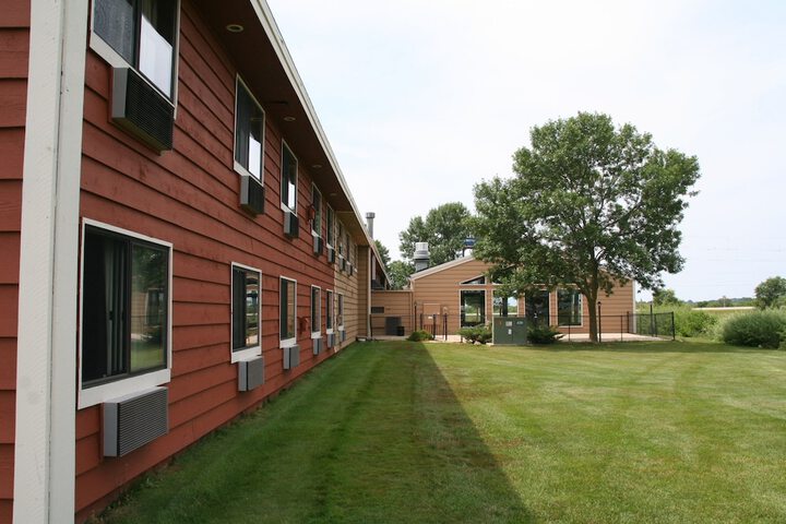 AmericInn by Wyndham Elkhorn Near Lake Geneva