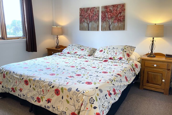 Room 150 of 211