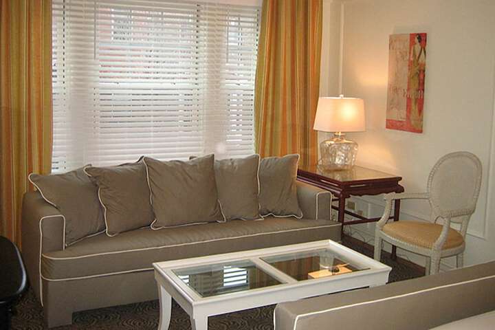 Room 30 of 62