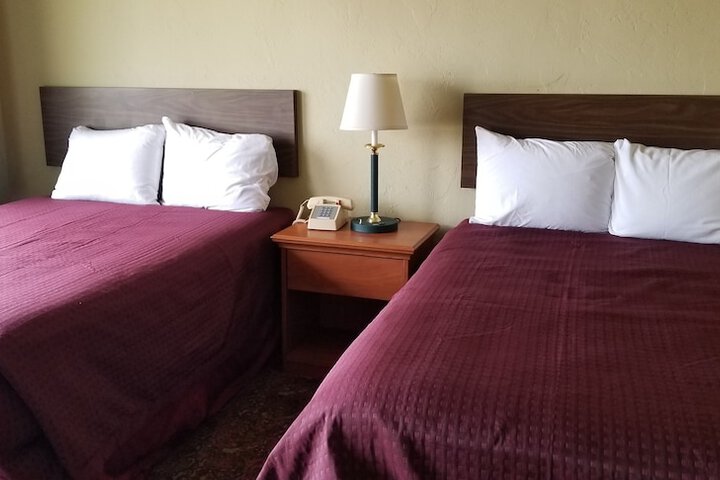 Room 11 of 30