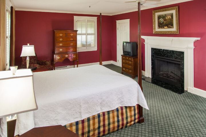 Room 15 of 70