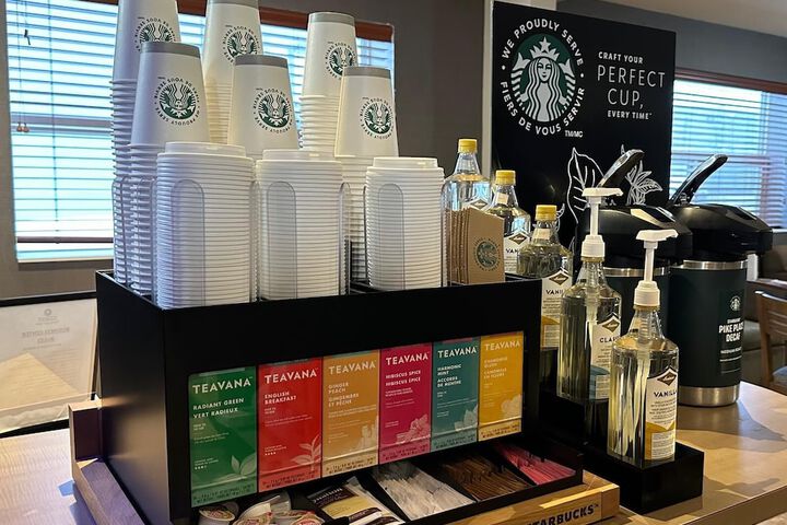 Breakfast/Coffee Service 52 of 68