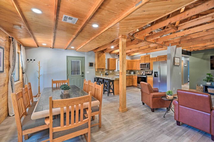 Cabin in Tonto National Forest: Deck & Views!
