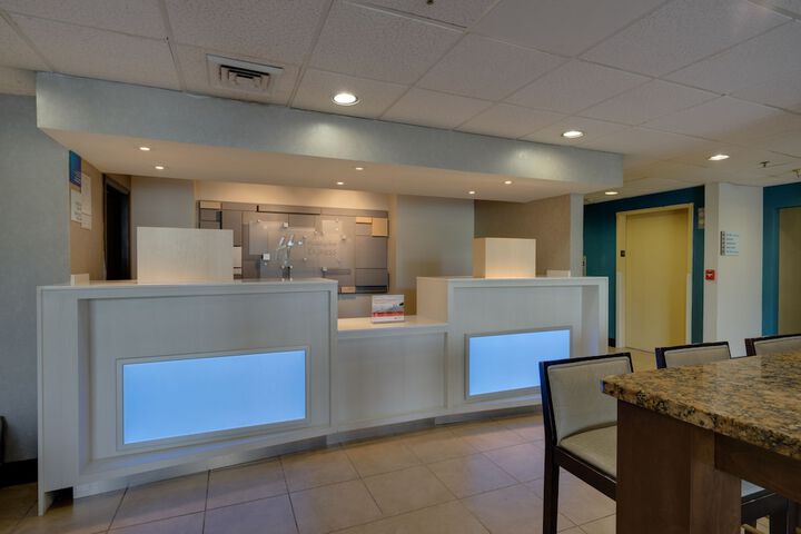 Hotel 5 of 40