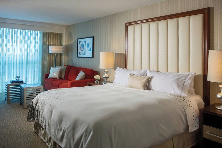 Renaissance Newark Airport Hotel