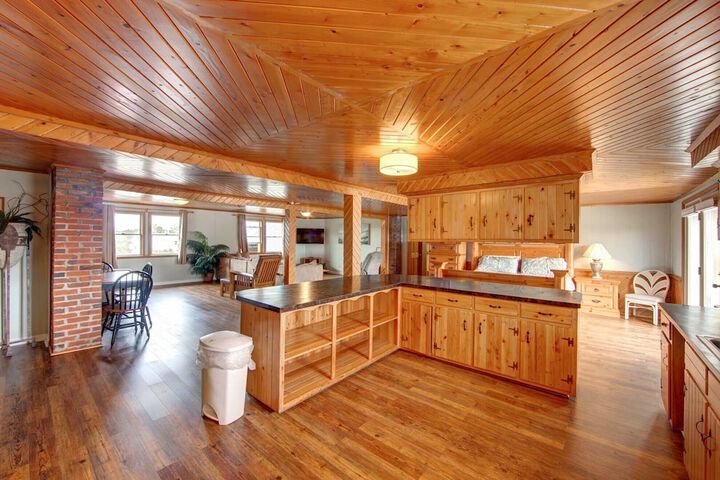 Blackbeards Lodge