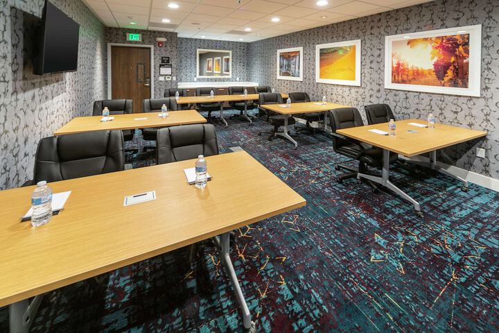 Hampton Inn & Suites Santa Maria
