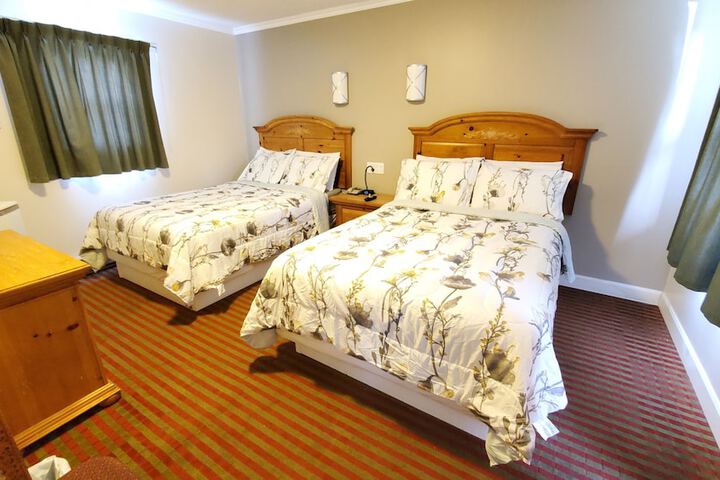 Room 63 of 181