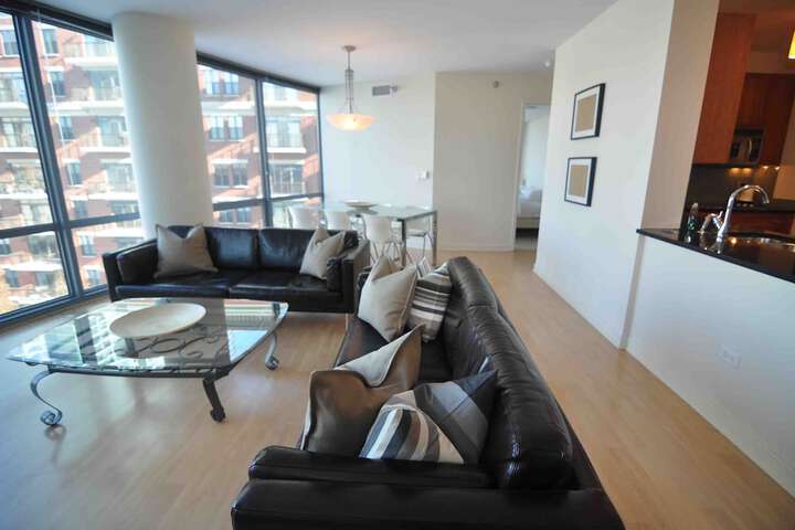 Room 8 of 19