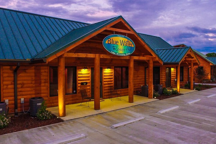 Blue Water Resort
