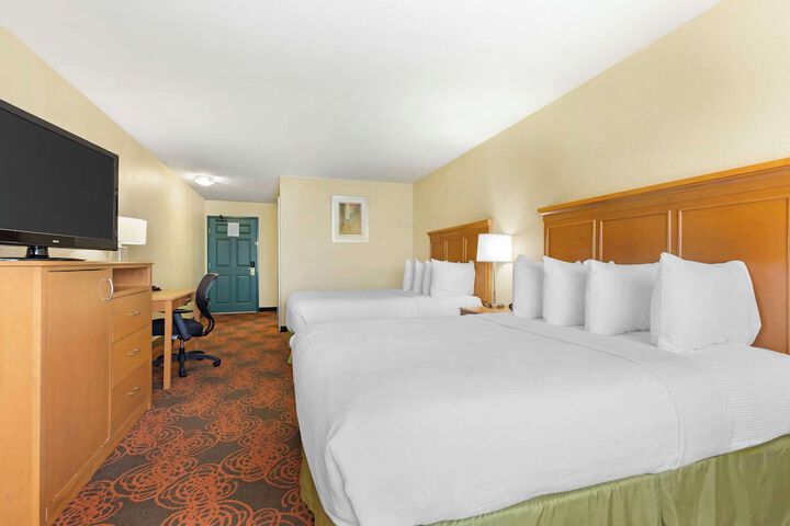Best Western Plus Waco North
