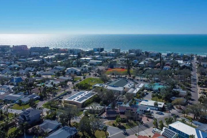 IRB Coastal Beach Homes