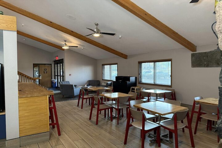 AmericInn by Wyndham Sioux Falls