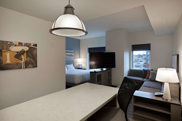 Room 20 of 35