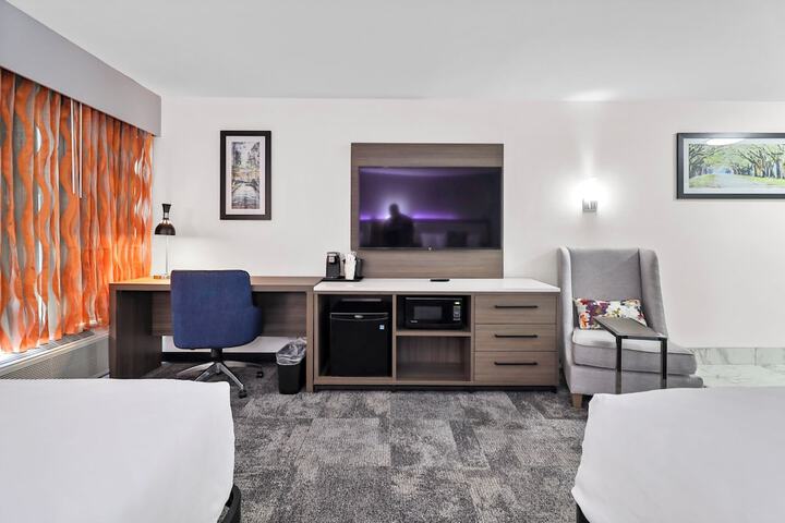 Room 31 of 77