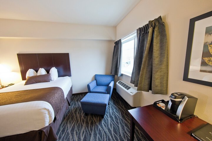 Cobblestone Inn & Suites - Boone