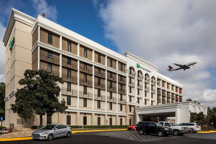 Hotel 1 of 28