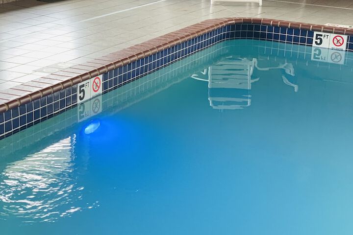 AmericInn by Wyndham Kewanee