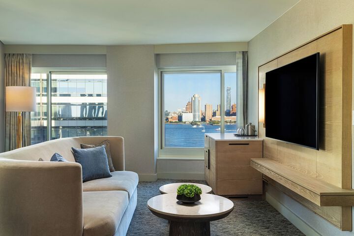 The Westin Jersey City Newport