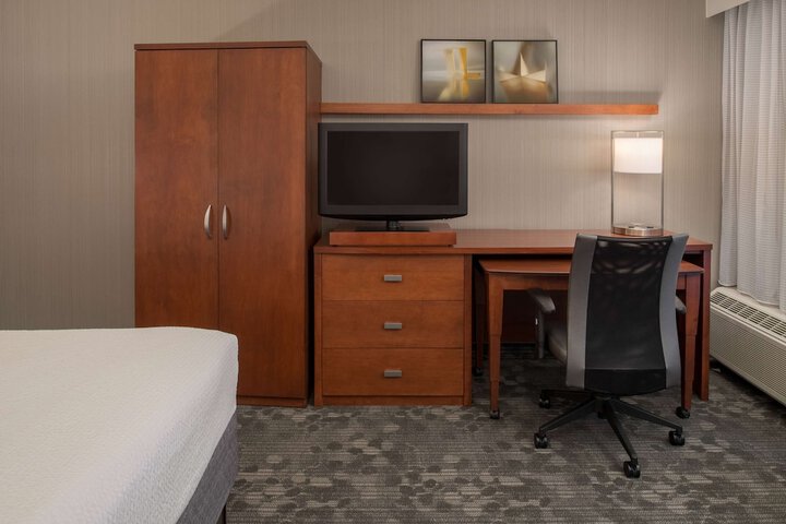 Room 14 of 29