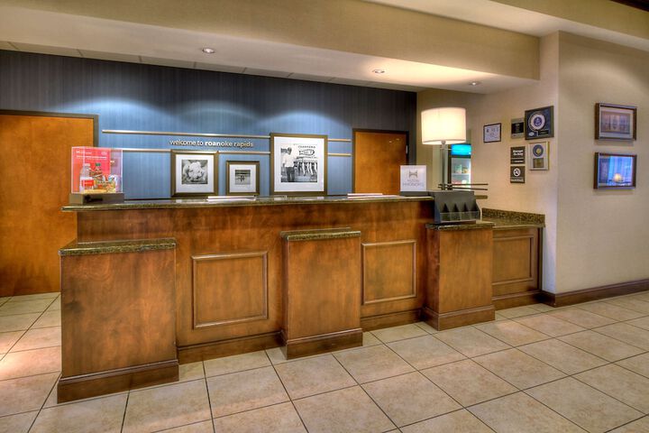 Hotel Interior 6 of 41