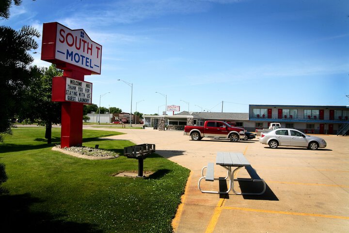 Property Grounds 71 of 71