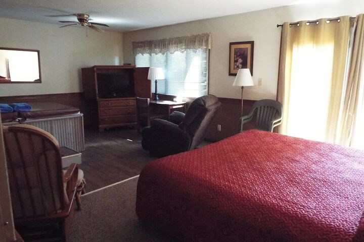 Room 37 of 47