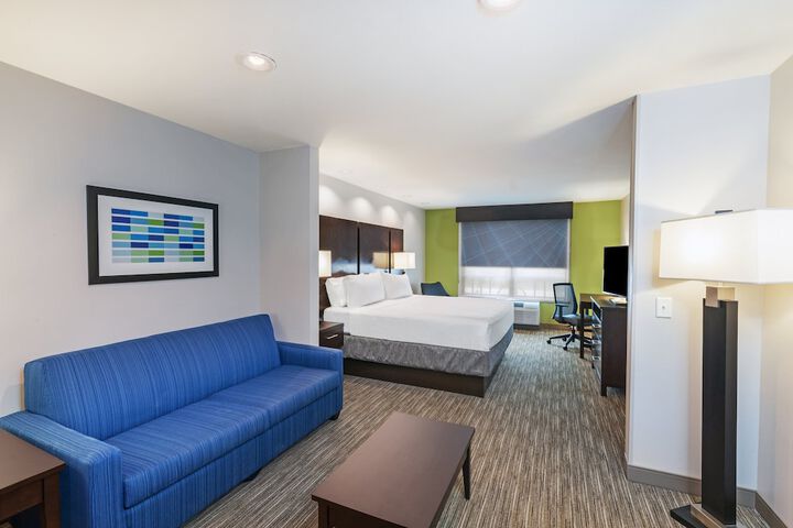 Holiday Inn Express & Suites Austin NW - Lakeway by IHG