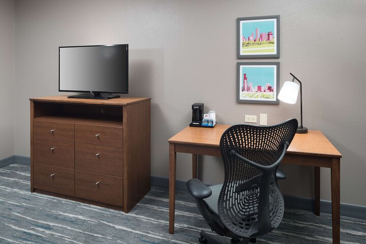 Room 14 of 62