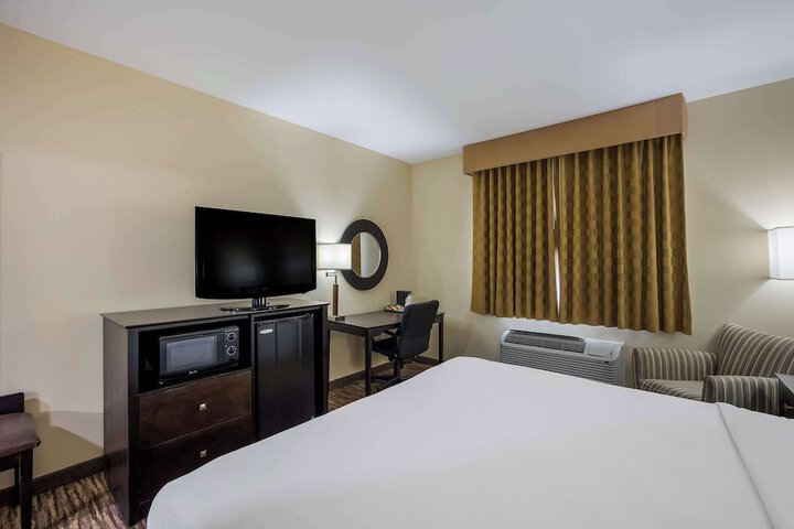 Room 19 of 25